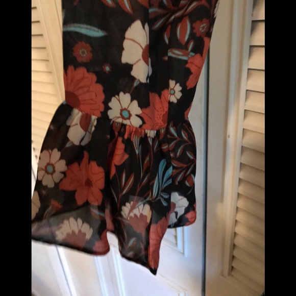 Alice & You - Picture 5 of 10